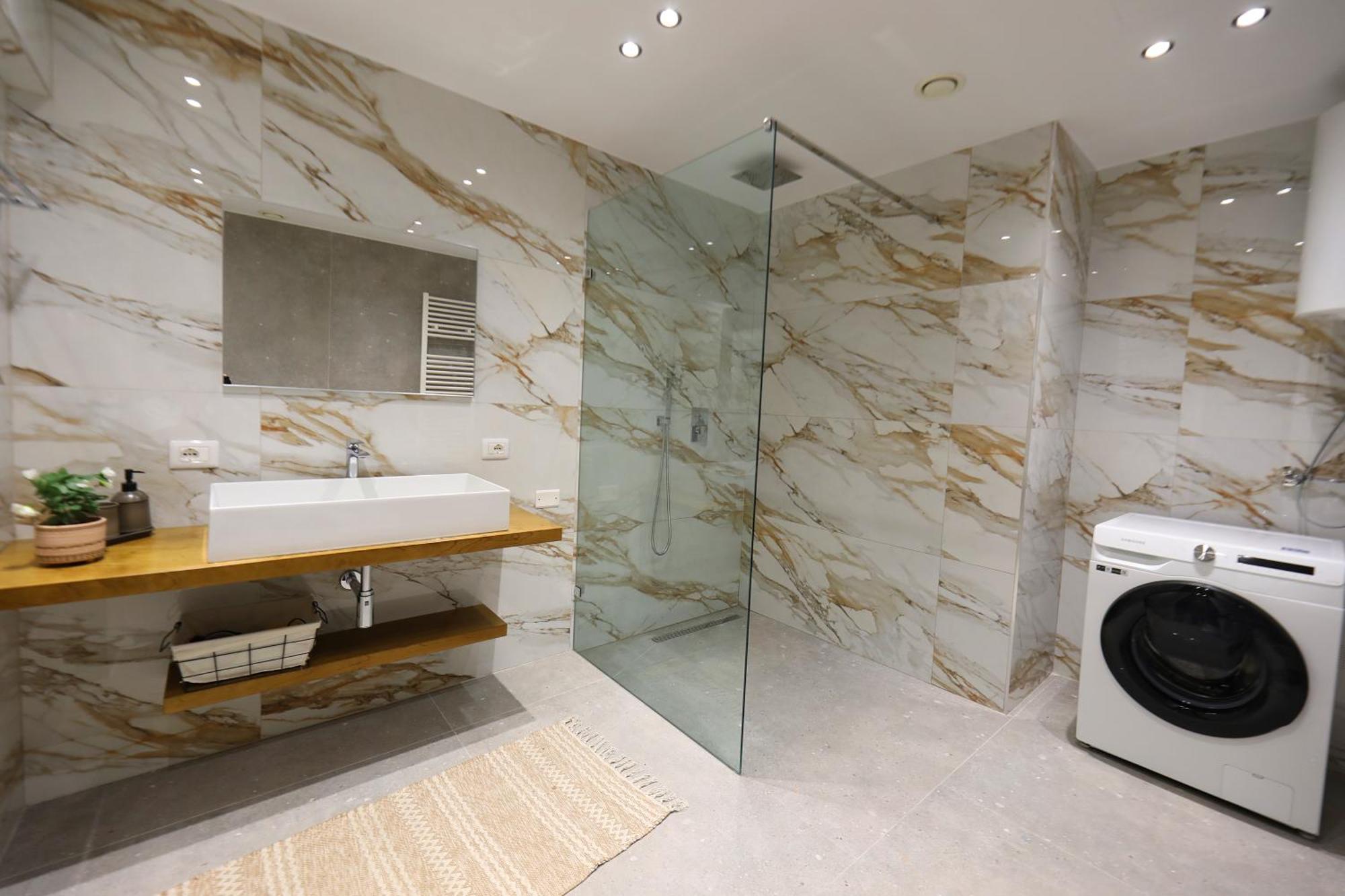 Amantia Apartment Vlore Bagian luar foto