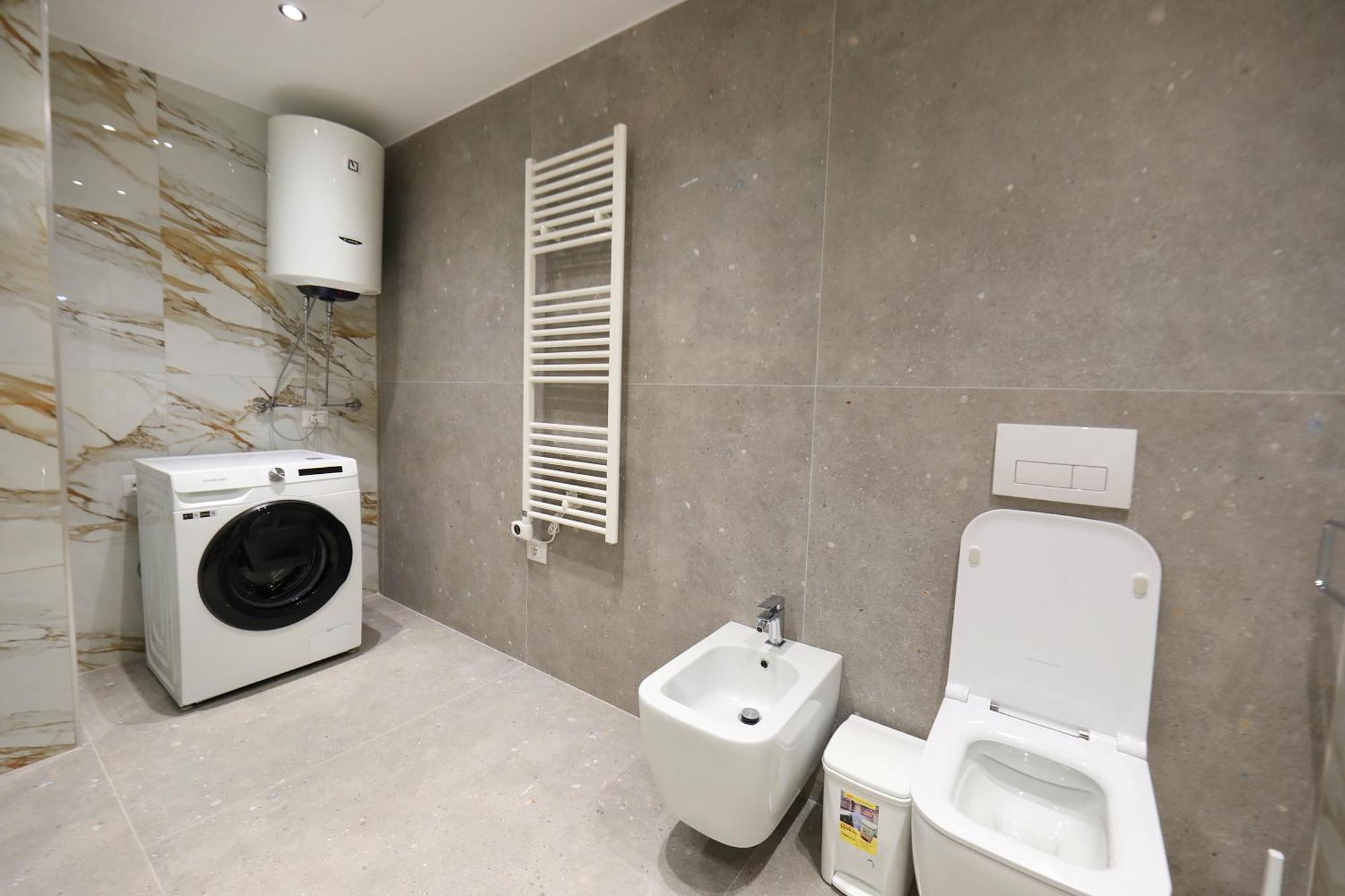 Amantia Apartment Vlore Bagian luar foto